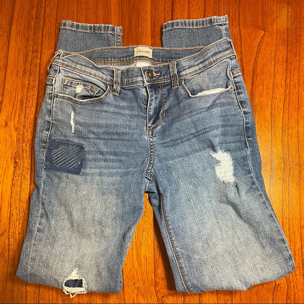 Sneak peek sexy boyfriend jeans with patch work